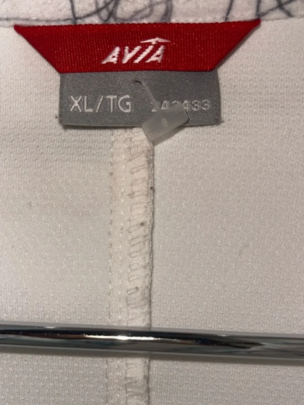 Avia White Women's Unity Soft-Shell Jacket Perfect for Spring - Picture 4 of 4